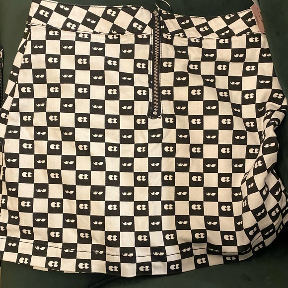 VANS-LAZY OAF SKIRT - Picture 2 of 3